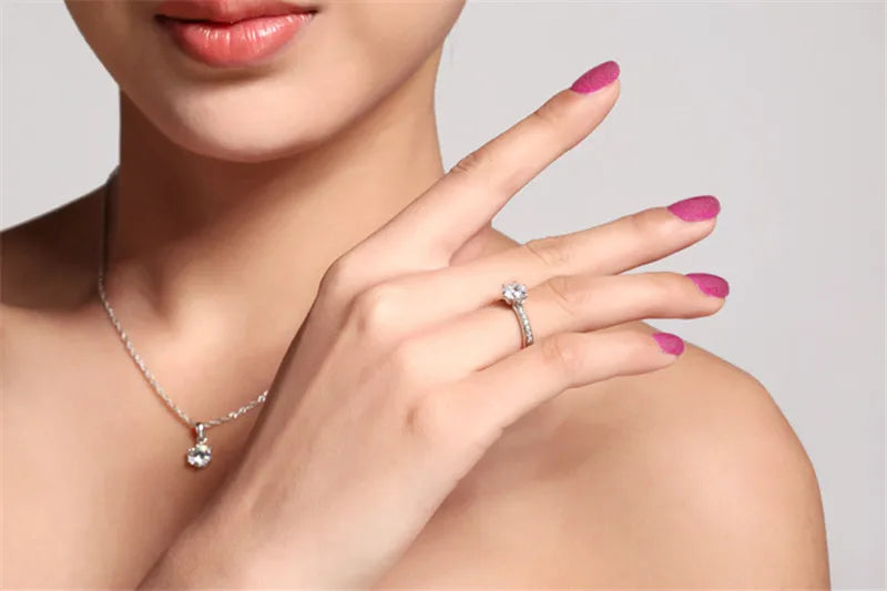 Lia Love – Silver Ring with Stone