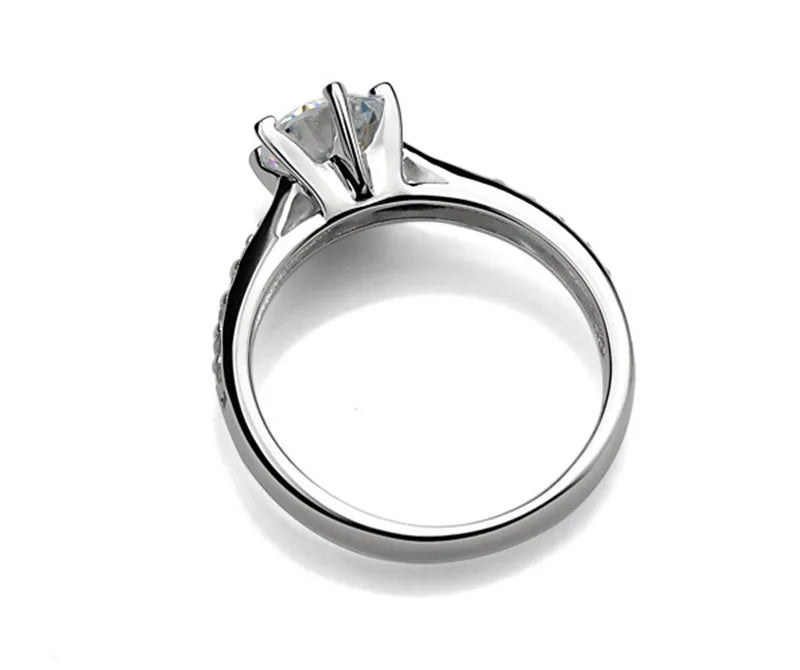 Lia Love – Silver Ring with Stone