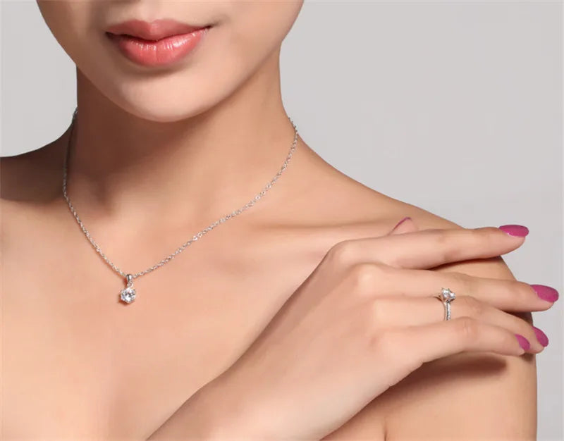 Lia Love – Silver Ring with Stone
