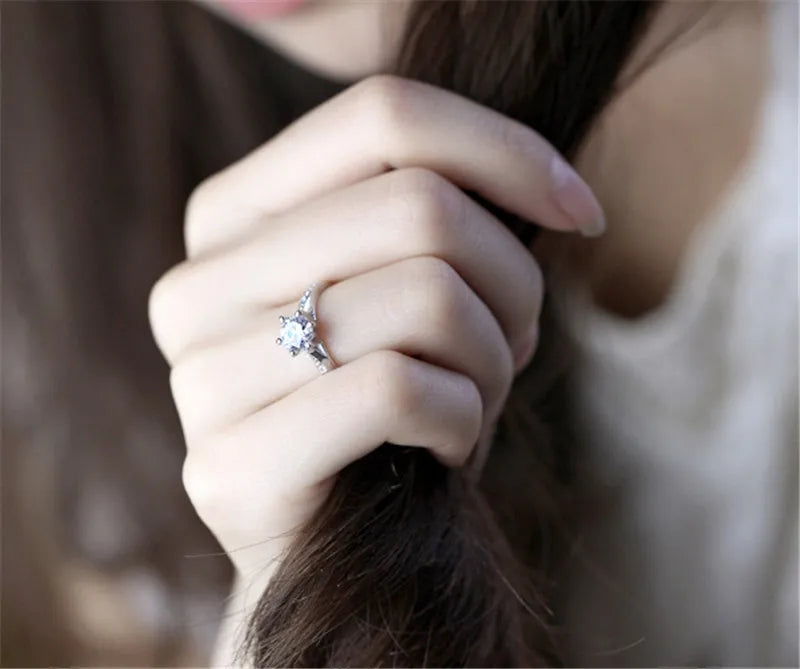 Lia Love – Silver Ring with Stone