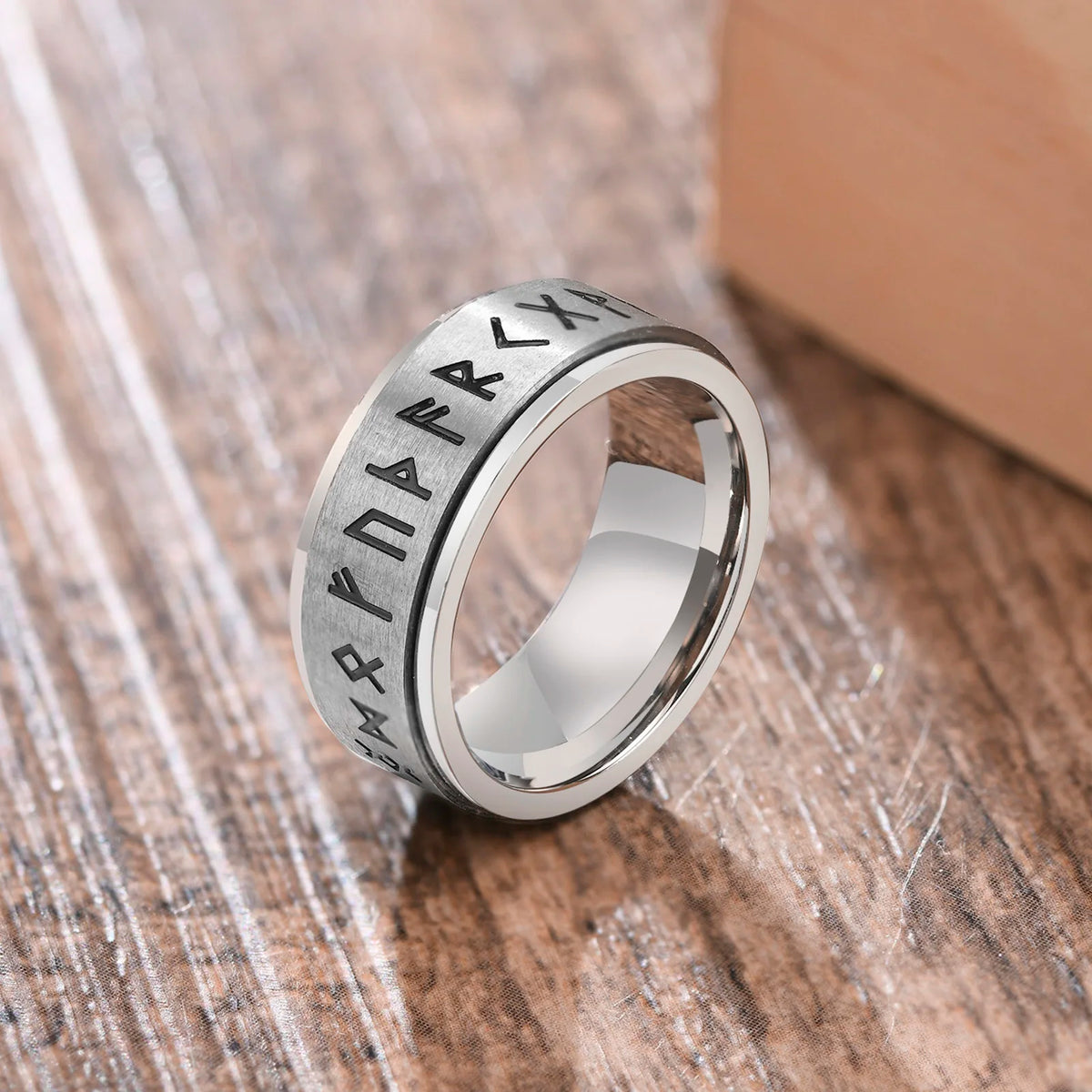 VNOX Spinner Ring für Herren – Drehbarer Edelstahlring 6 mm / 8 mm, Klassischer Stress-Release Ring