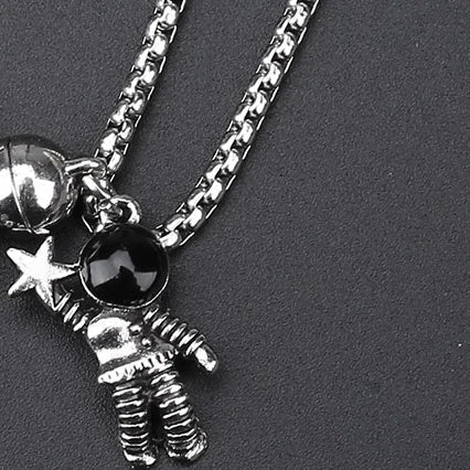Pearl necklace