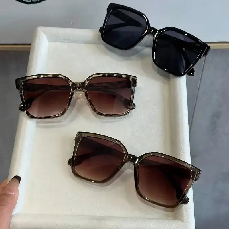 Minimalistische Sonnenbrille Oversize PC
