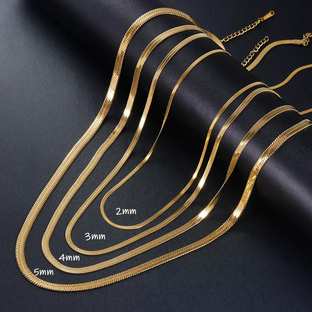 Stella Necklace · Silver
