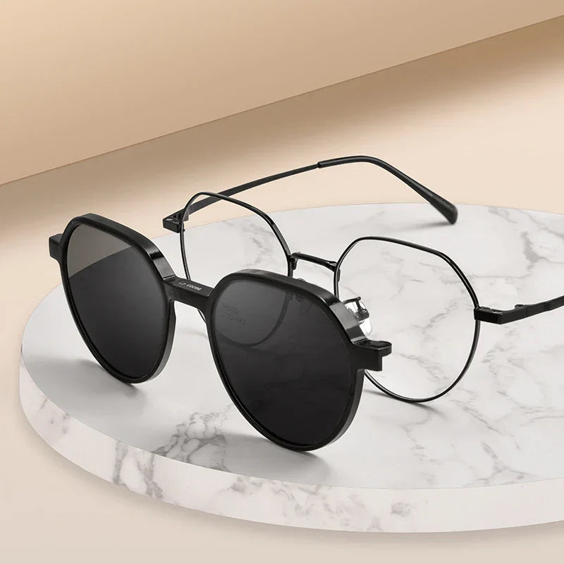 Sporty Round Polarized Sunglasses