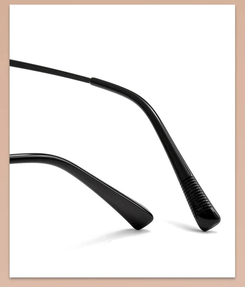 Sporty Round Polarized Sunglasses