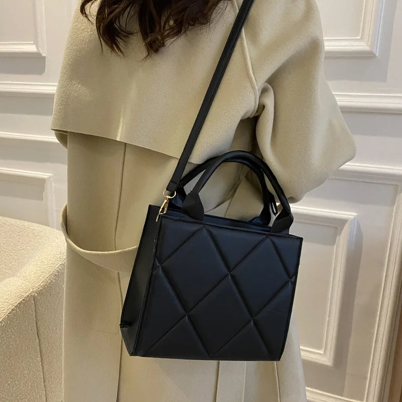 Edle Crossbody Handtasche Lederoptik mit Reißverschluss mit