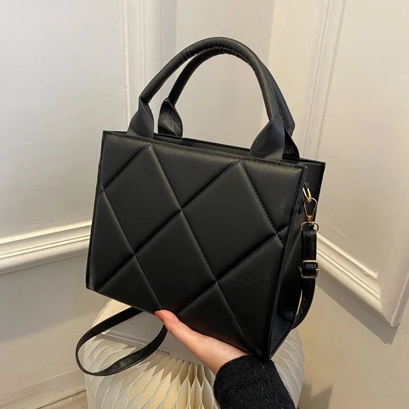 Edle Crossbody Handtasche Lederoptik mit Reißverschluss mit