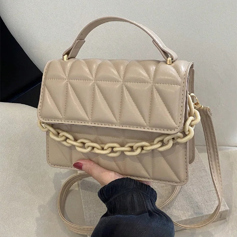 Mini Stepp-Tasche für Damen – Crossbody Bag mit Magnetverschluss und verstellbarem Schulterriemen