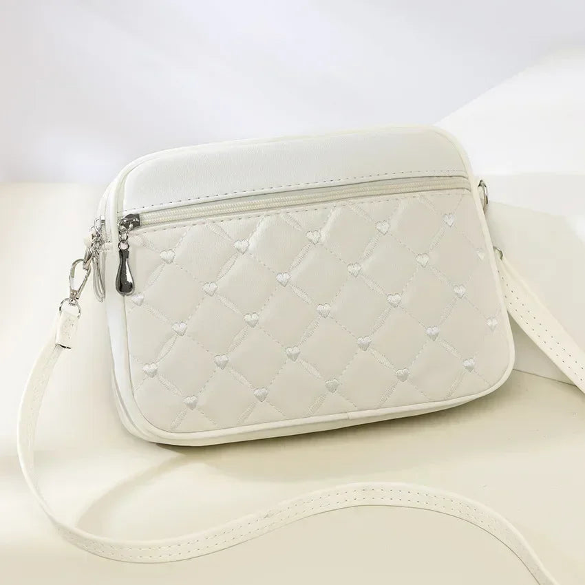 Elegant Crossbody Handbag Leather Look with Zipper with