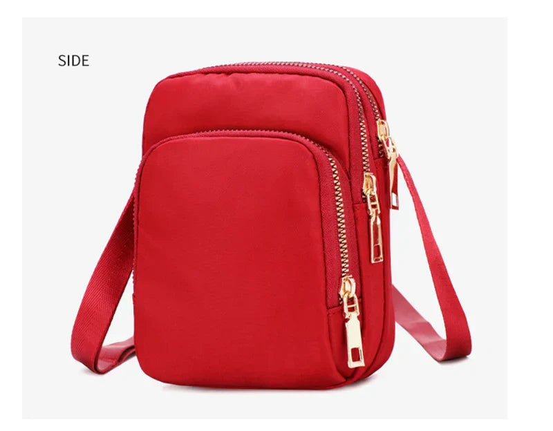 Kompakte Crossbody Handtasche Lederoptik mit Reißverschluss mit