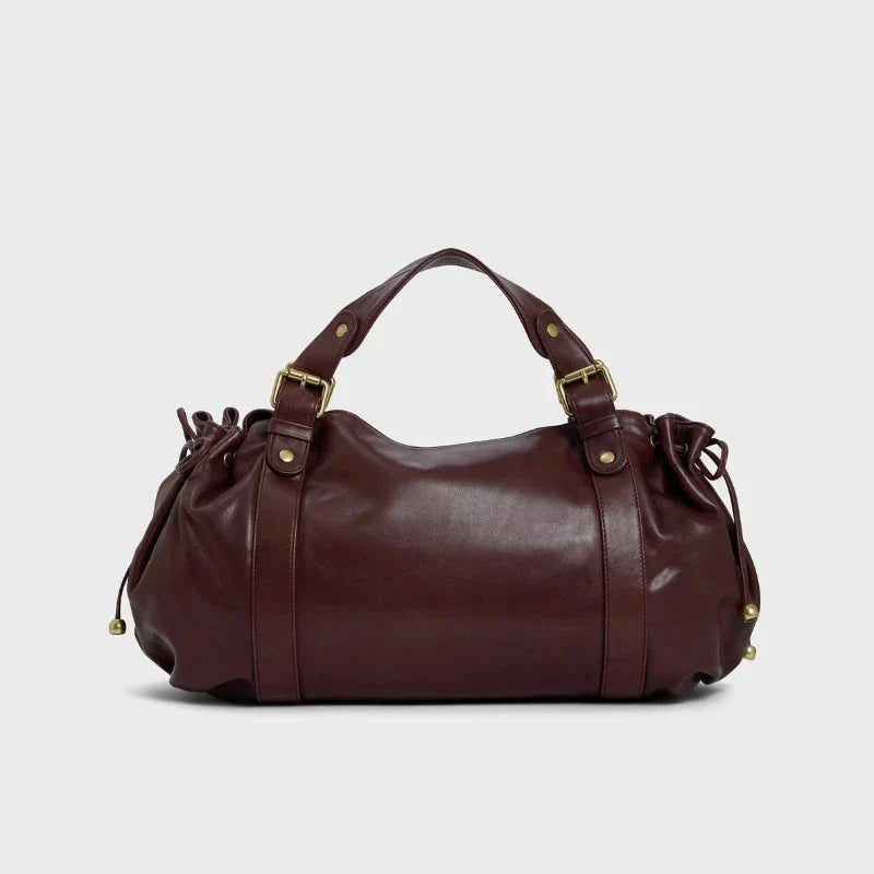 Practical Shopper in Leather Look with Zipper and Inner Pockets