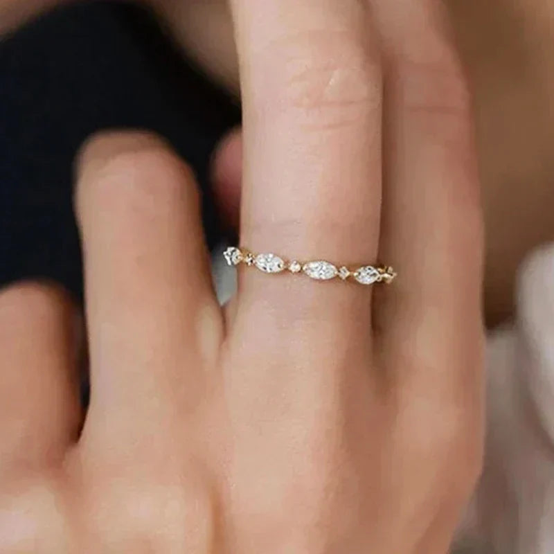 Luna Ring