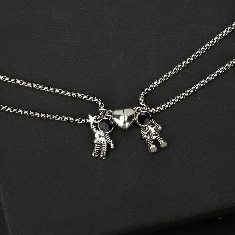 Mira Necklace