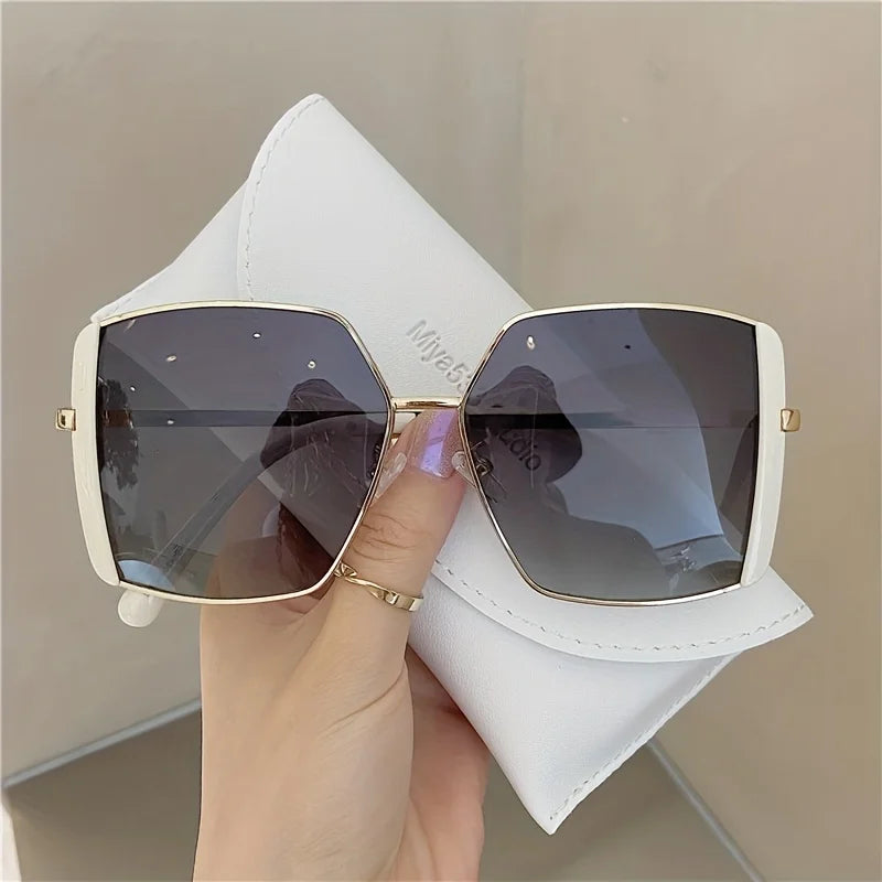 Trendy Square Metal Sunglasses