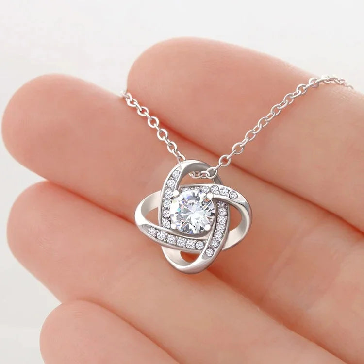 Fashionable AAAAA Zircon Pendant Necklace Luxury Gift Jewelry Stylish Glowing Pendant Special Occasions – Necklace