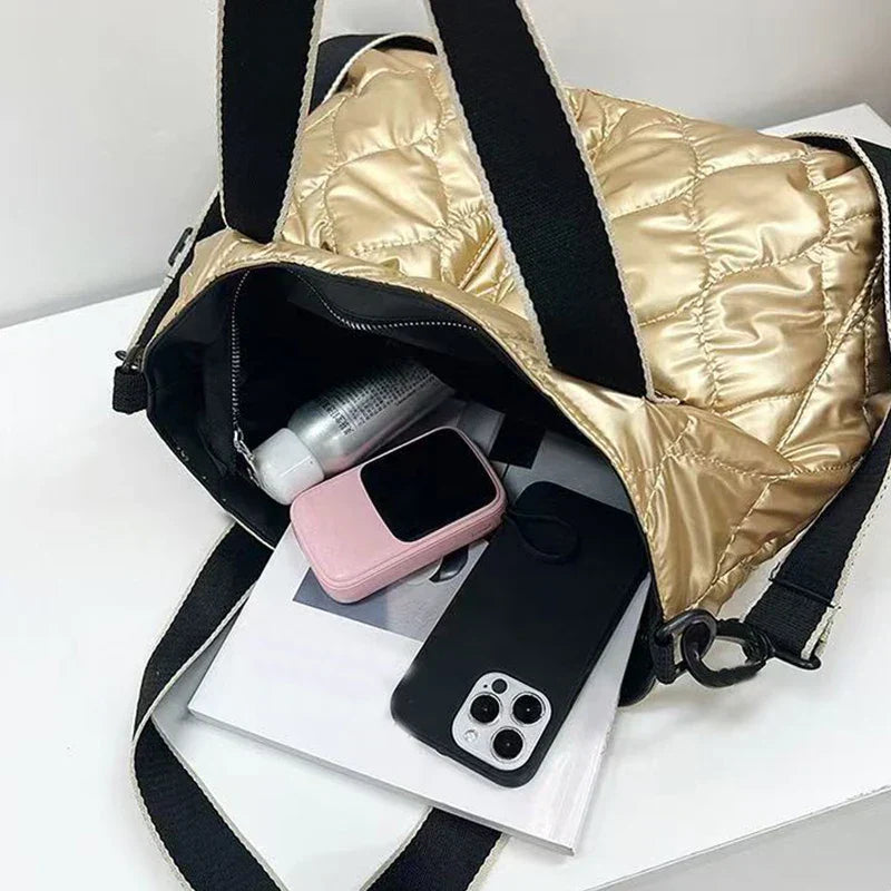 Robust Nylon Shopper with Zipper