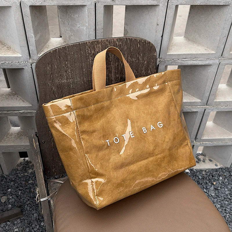 Moderne Shopper mit Reißverschluss mit Innenfächern