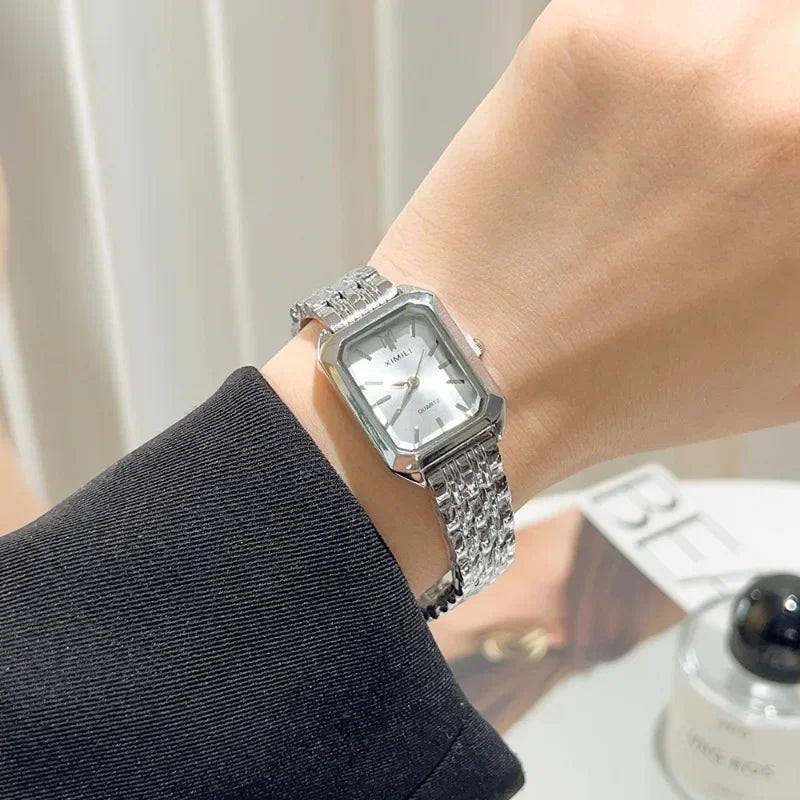 Elegante Damen-Quarzuhr mit eckigem Zifferblatt – Edelstahl Armbanduhr in Gold oder Silber